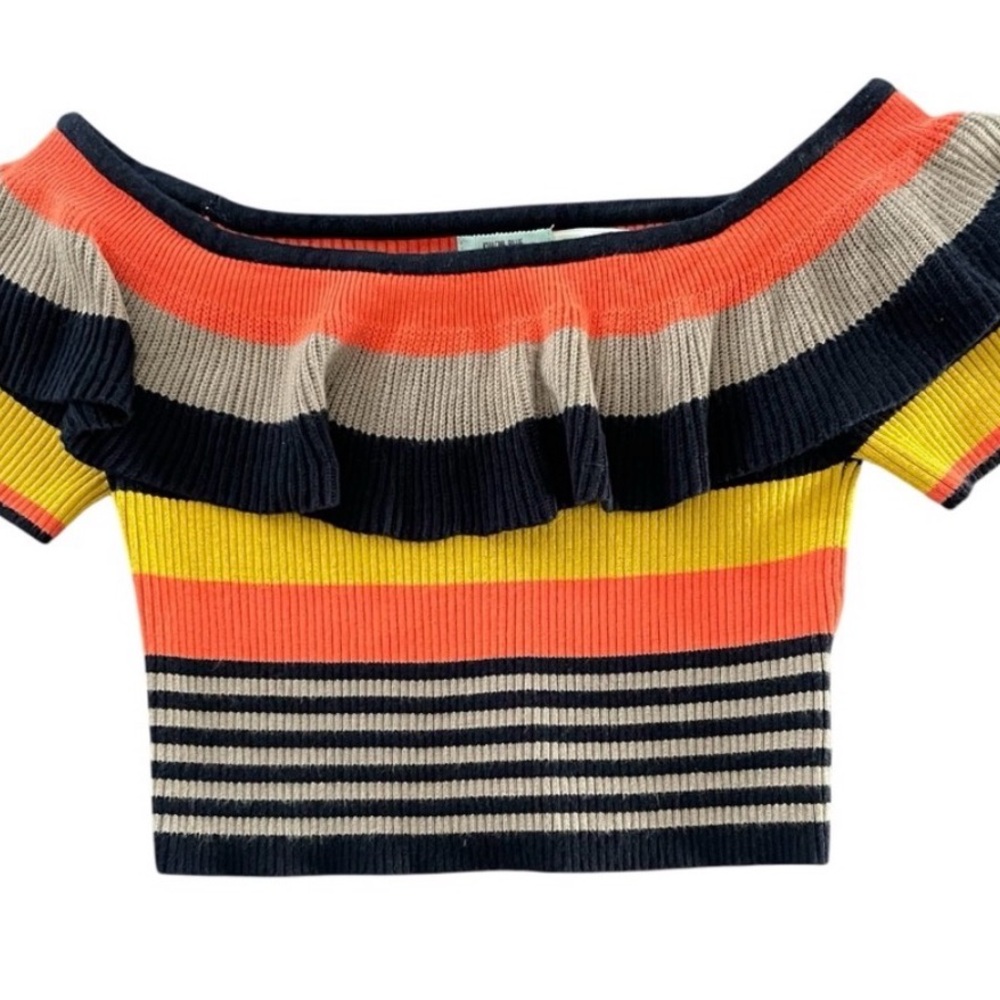 Kimchi Blue Riley Stiped Ruffle Off Shoulder Crop Sweater Top (M) - Picture 4 of 11